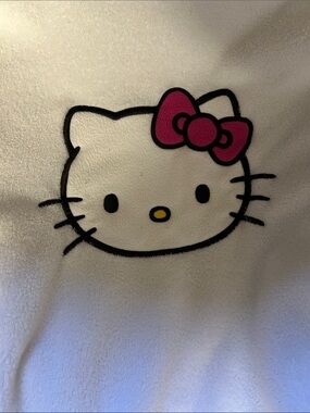 Hello Kitty Bathrobe 😻